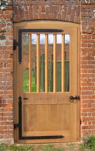 gates-IMG_2375 (Medium)                                       